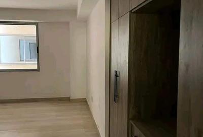 4 Bed Apartment with En Suite at Parklands - 4