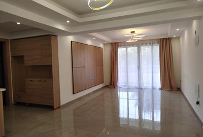 3 Bed Apartment with En Suite in Riverside - 3