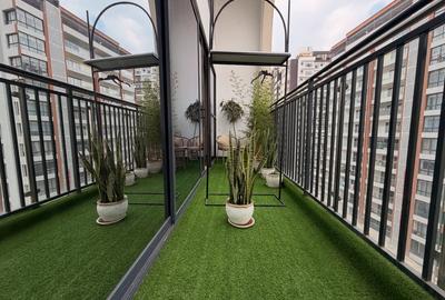 Serviced 6 Bed Apartment with En Suite at Parklands - 4