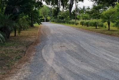1,000 m² Land at Aloo Drive - 2