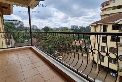 3 Bed Apartment with En Suite at Brookside - 2