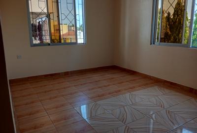 3 Bed Apartment with Parking at Beach Road - 2