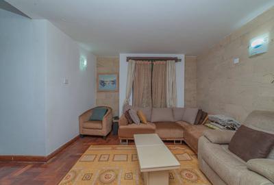 5 Bed Townhouse with En Suite in Kitisuru - 2