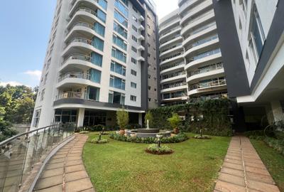 3 Bed Apartment with En Suite at Riverside