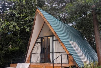 1 Bed House with En Suite at Windy Ridge - 2