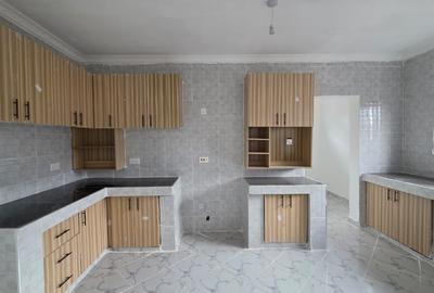 3 Bed House with En Suite in Kitengela - 4