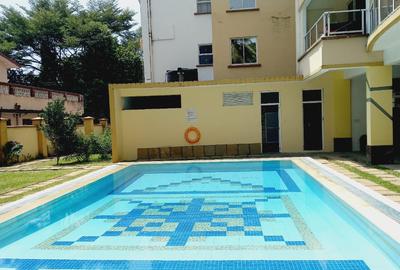3 Bed Apartment with Swimming Pool in Tudor