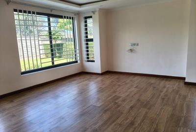 4 Bed Townhouse with En Suite in Kiambu Road - 3