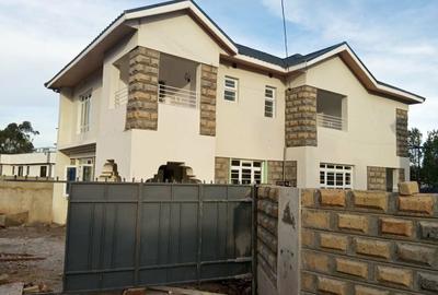 4 Bed House with En Suite at Olkeri - 3