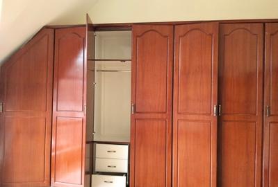 4 Bed Townhouse with En Suite in Westlands Area - 4