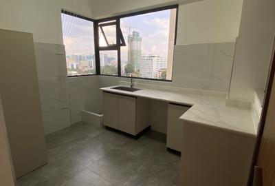 2 Bed Apartment with En Suite in Westlands Area - 2