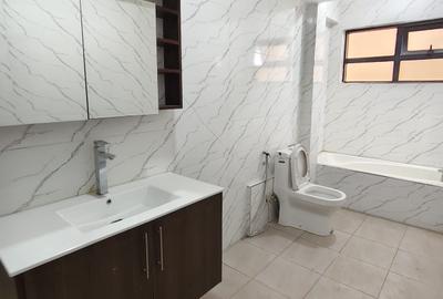 5 Bed Apartment with Staff Quarters in Parklands - 2