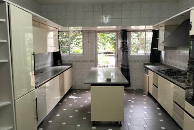 6 Bed House with En Suite in Kileleshwa - 3