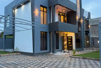 4 Bed Villa with En Suite at Ruiru Mugutha - 3