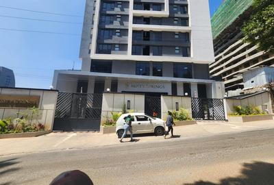 2 Bed Apartment with En Suite at Westlands Rd