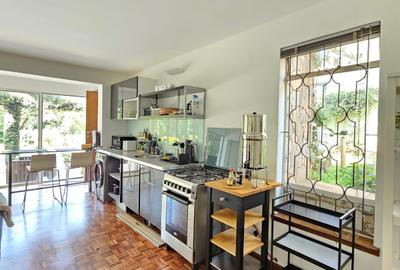 Serviced 1 Bed Apartment with En Suite at Gigiri