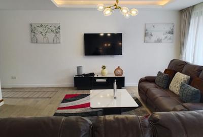 4 Bed Townhouse with En Suite in Gigiri - 2