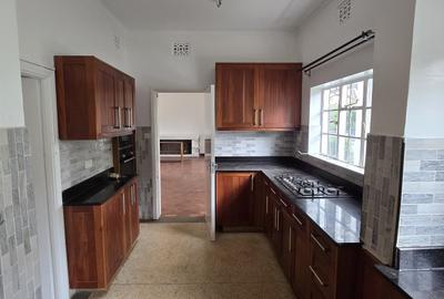 3 Bed House with En Suite at Off James Gichuru - 4