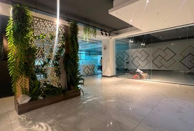 2,200 ft² Commercial Property with Service Charge Included in Westlands Area - 2