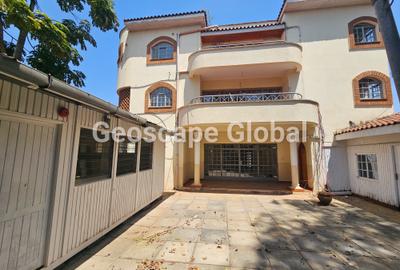 Commercial Property with Parking in Gigiri - 3