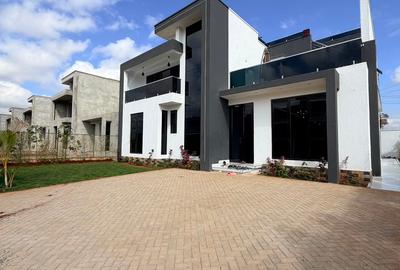 5 Bed House with En Suite in Ruiru - 2