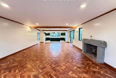 4 Bed Townhouse with En Suite in Lavington - 4