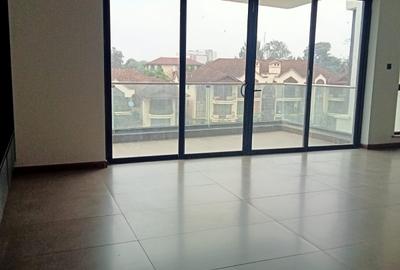 Serviced 4 Bed Apartment with En Suite in Riverside - 4