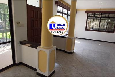 5 Bed House with En Suite in Nyali Area - 4