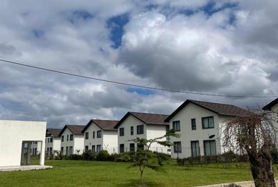4 Bed Villa with En Suite in Ongata Rongai - 3