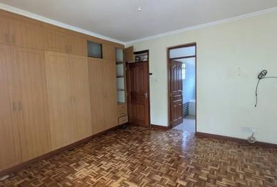 4 Bed Townhouse with En Suite in Kitisuru - 4