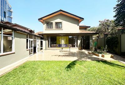 5 Bed Townhouse in Brookside - 2