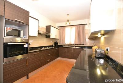3 Bed Villa with En Suite in Westlands Area - 4