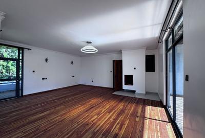 6 Bed Townhouse with En Suite in Karen - 2