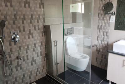 3 Bed Apartment with En Suite in Westlands Area - 4