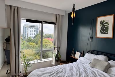 Serviced 1 Bed Apartment with En Suite in Lavington - 3