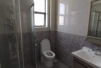 3 Bed Apartment with En Suite in Kilimani - 2