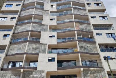 5 Bed Apartment with Staff Quarters in Parklands