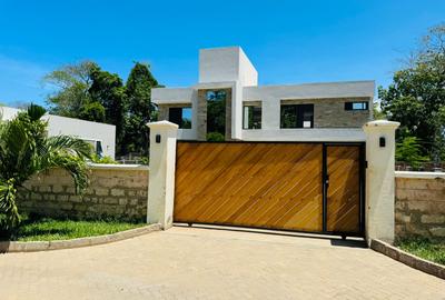 0.5 ac Residential Land at Beach Road - 4