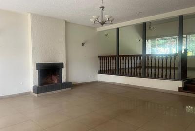 4 Bed Villa with En Suite in Muthaiga - 2