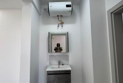 Serviced 1 Bed Apartment with En Suite at 1St Avanue - 4