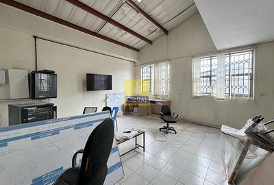 Warehouse in Industrial Area - 4