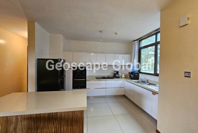 Furnished 3 Bed Apartment with En Suite in Muthaiga - 4