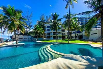 3 Bed Apartment with En Suite in Nyali Area - 2