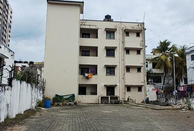 3 Bed Apartment with En Suite at Mombasa Cbd - 3