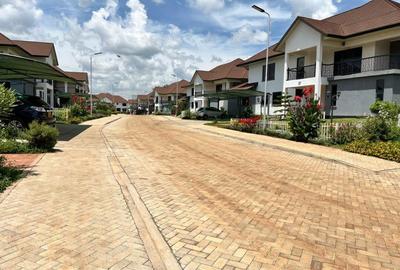 4 Bed House with En Suite in Kiambu Road - 2