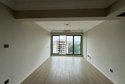 2 Bed Apartment with En Suite at Lavington - 2