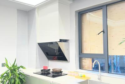 1 Bed Apartment with Swimming Pool in Kileleshwa - 2