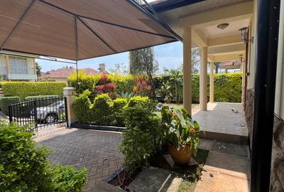 4 Bed Townhouse with En Suite in Loresho - 2