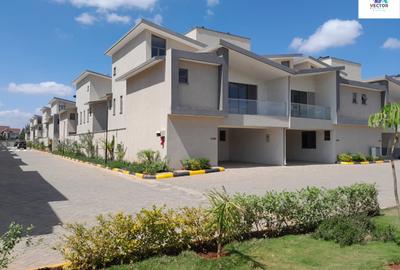 4 Bed Townhouse with En Suite in Syokimau - 4