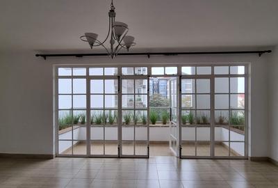 Serviced 3 Bed Apartment with En Suite at Valley Arcade - 3